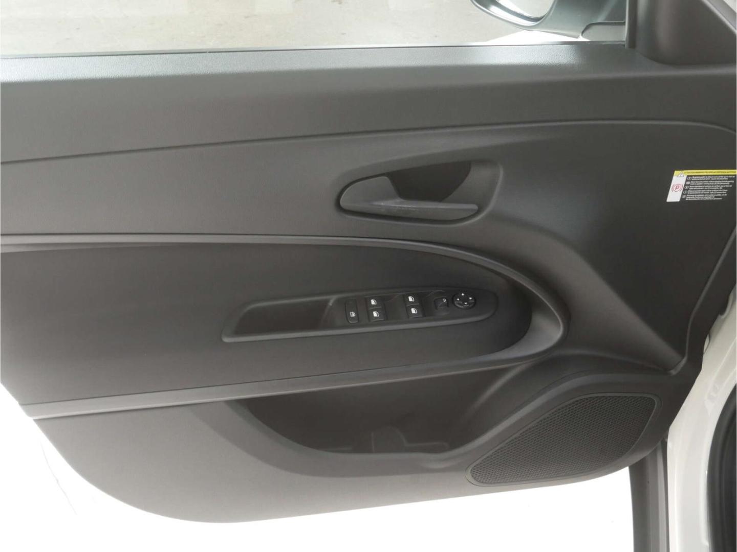 Fiat 600 hybrid 1.2 T3 Business Edition, миниатюра 13