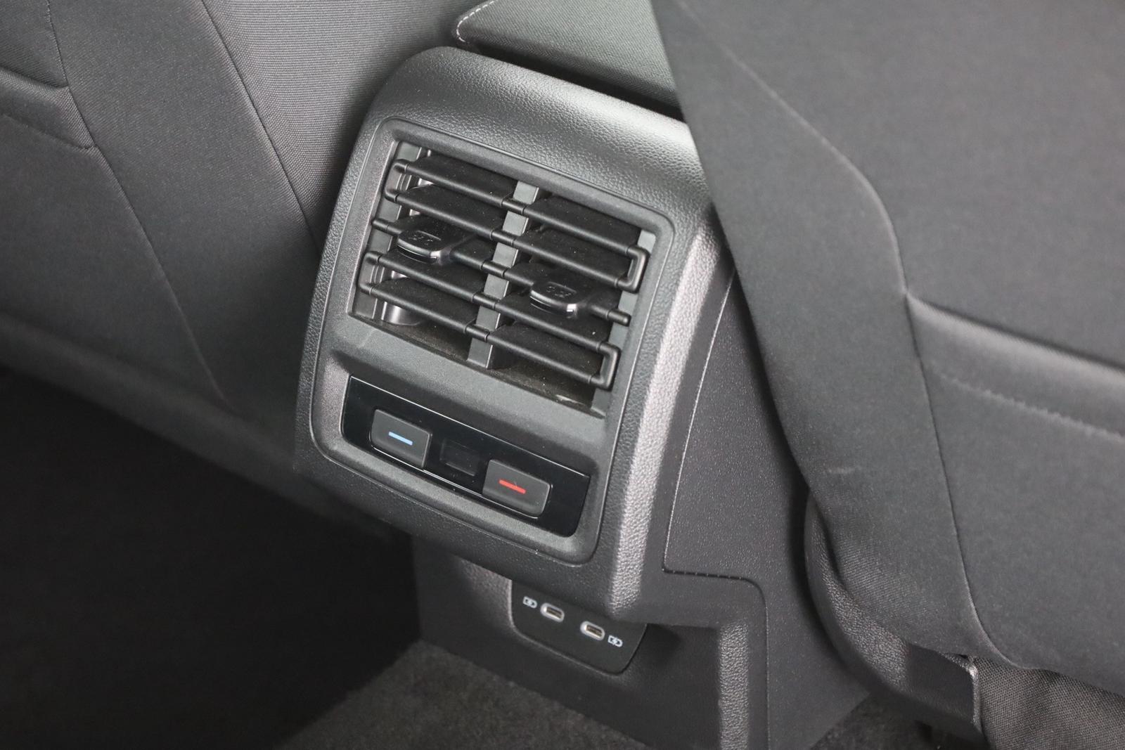 Volkswagen Golf VIII Variant 2.0 TDI Style LED Navi ACC PDC, миниатюра 24