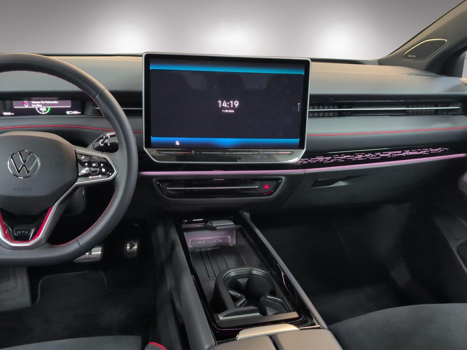 Volkswagen ID.7 Tourer GTX 91kWh/AHK/Matrix/Pano/WäPu/1.31G