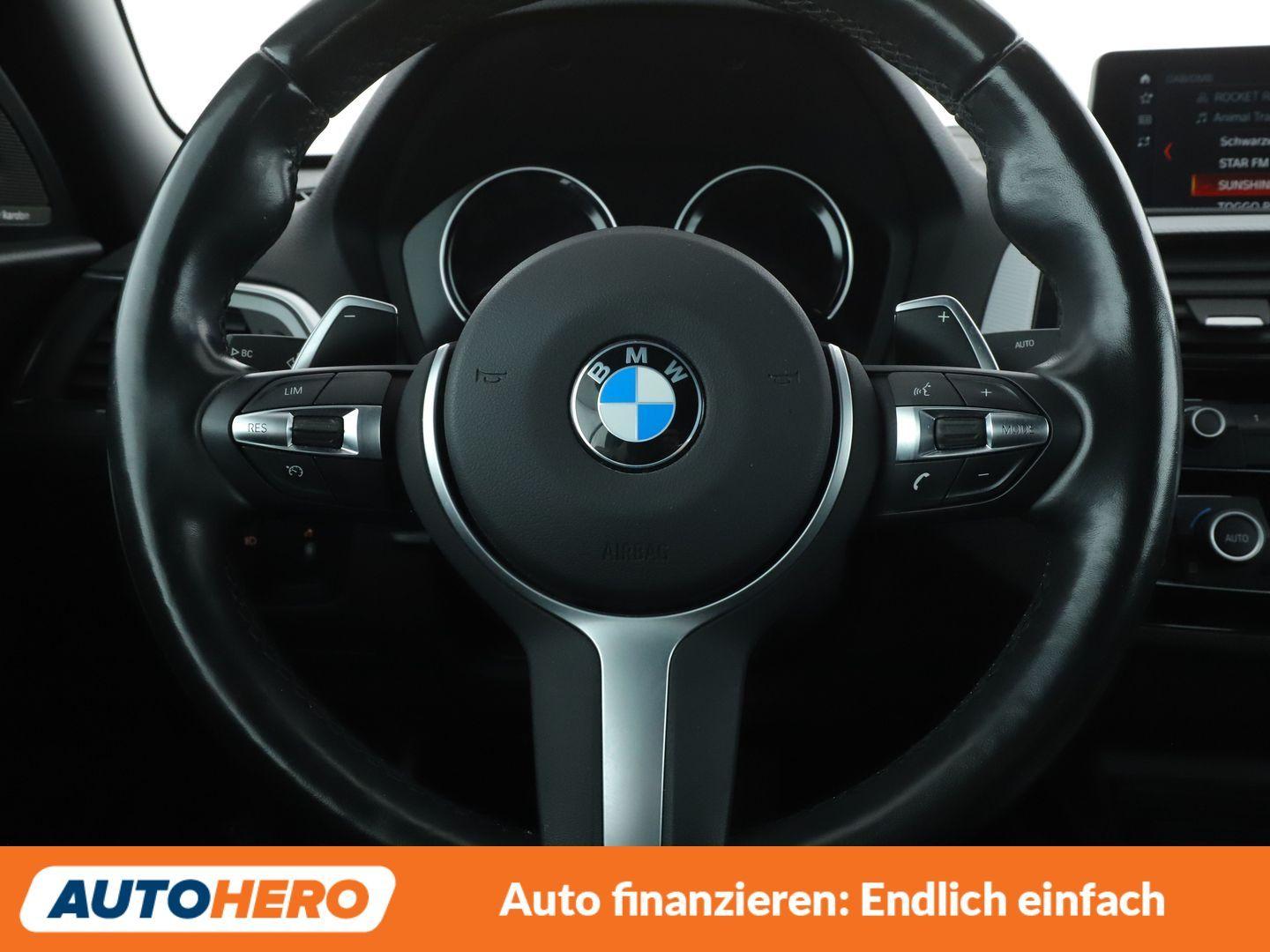 BMW 220i M Sport Aut.*NAVI*LED*PDC*TEMPO*SHZ*ALU*