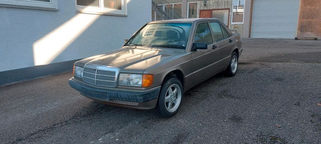 Mercedes-Benz Mercedes Benz w201 190 2.5 Turbo Diesel