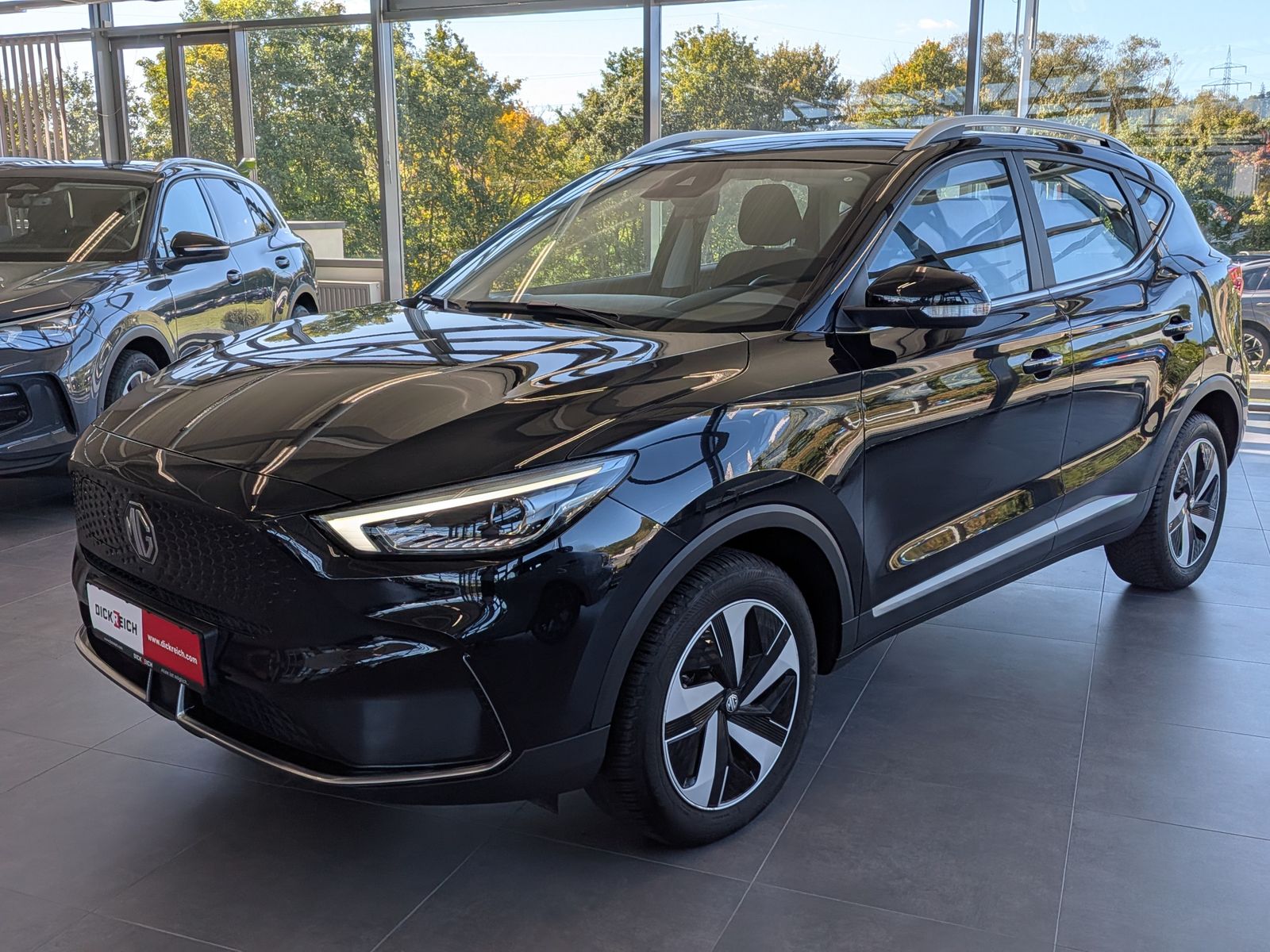 MG ZS