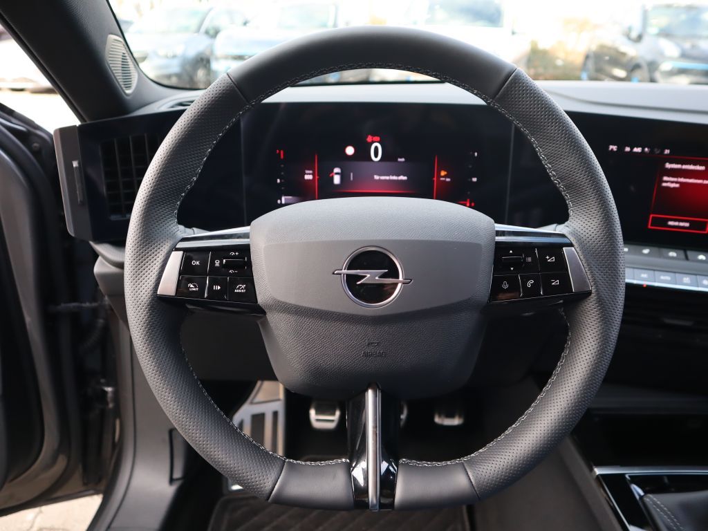 Fahrzeugabbildung Opel Astra Sports Tourer GS 1.2 Turbo+LED+360°Kam