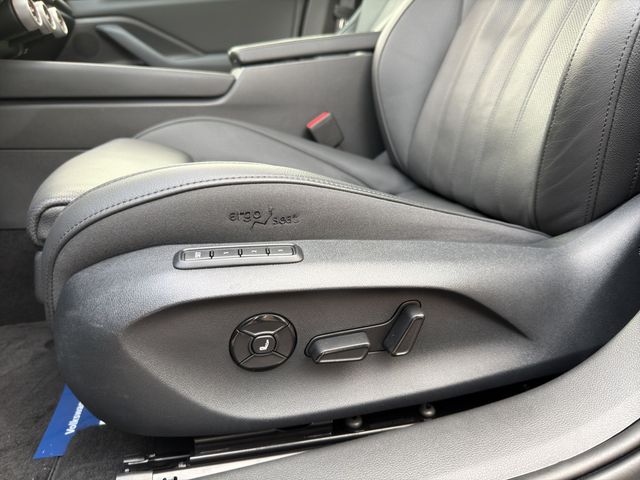 Superb Combi 2.0 TDI L&K DSG HUD PANO MATRIX-LED