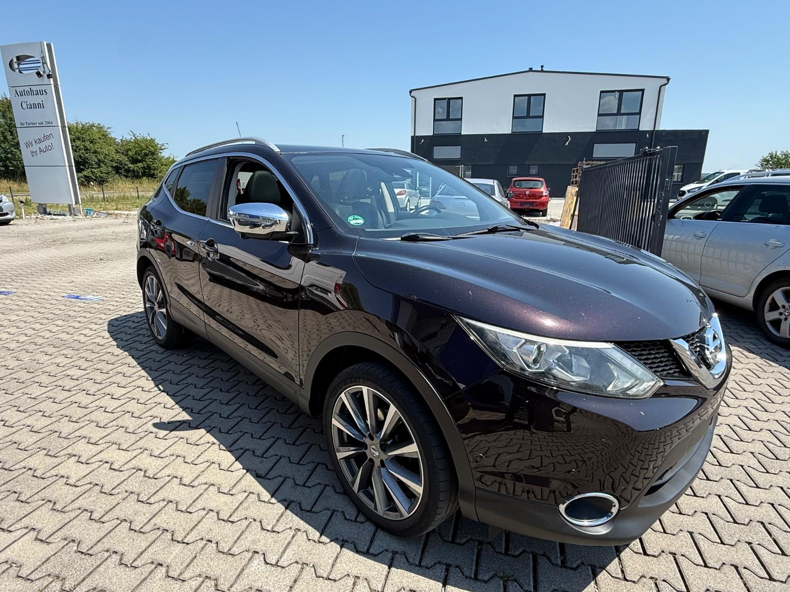 Nissan Qashqai Tekna ** VOLLAUSTATTUNG ** aus 2. Hand