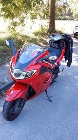 Triumph Sprint ST 1050 - TRIUMPH SPRINT