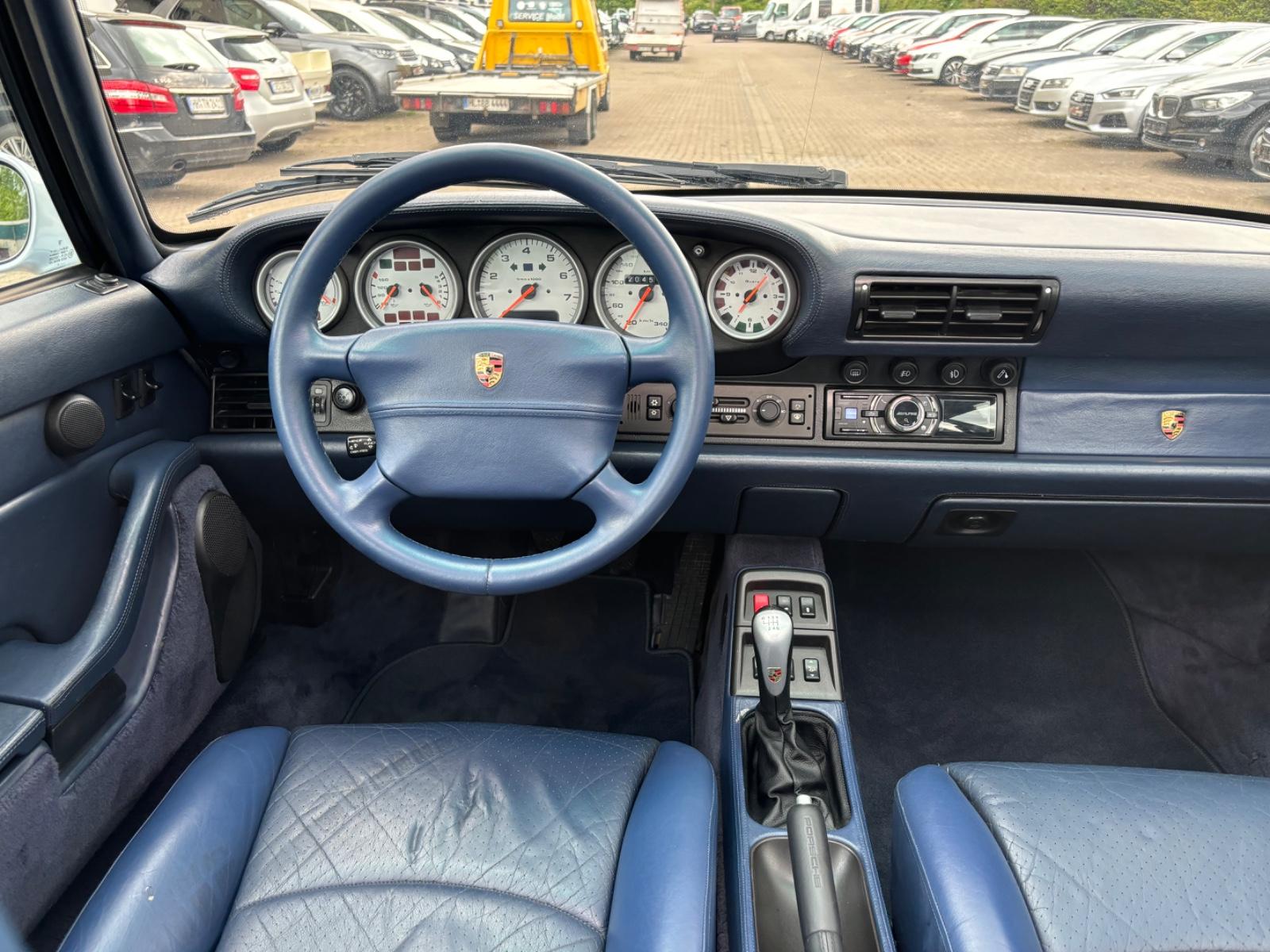 Porsche 911 / 993 Carrera 4 Coupe NOTE 2+ DE FAHRZEUG