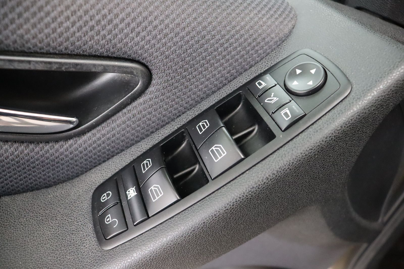 Fahrzeugabbildung Mercedes-Benz B 160 * PDC * Tempomat * Sitzhzg.