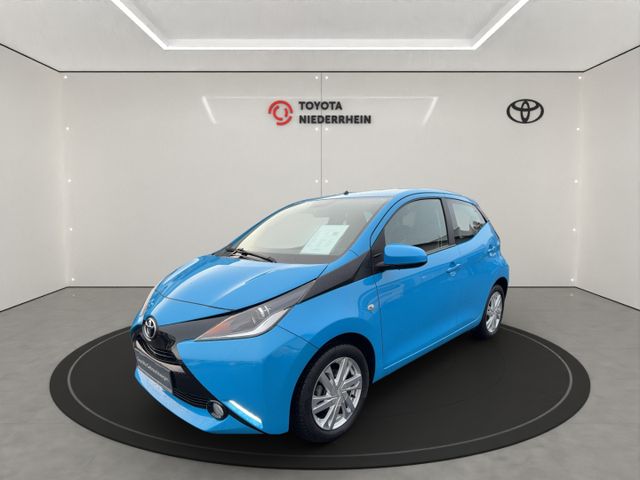 Toyota Aygo X-Play Touch 1.0 Winterräder Rückfahrkamera