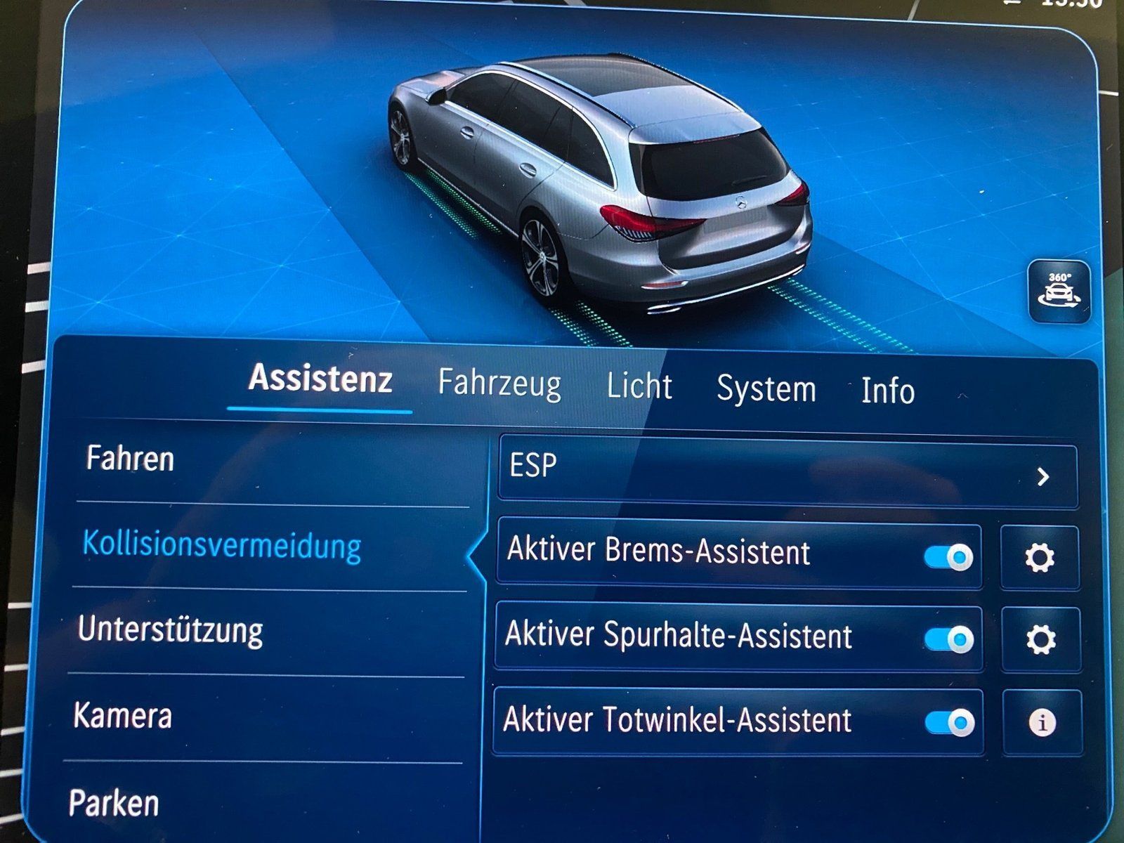 Fahrzeugabbildung Mercedes-Benz C 300 T AMG*Panorama*Distro*AHK*Night*LED*Totwin