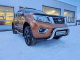 Nissan Navara NP300 Tekna DoubleCab 4x4+LED+NAV+PDC+LMF - Nissan Navara: Tekna