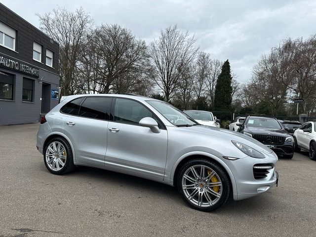 Porsche Cayenne Turbo S 1.Hand/Keramik/Burmester/STDHZ