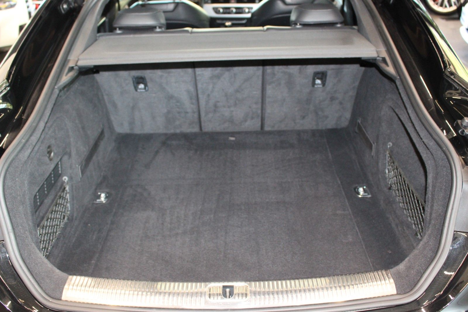 Fahrzeugabbildung Audi A5 2.0 TDI S Line Sportpaket 1.Hand+Keyless-Go