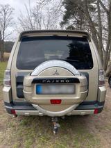 Mitsubishi Pajero 3.2 DI - Mitsubishi Pajero aus 2007 mit Diesel-Antrieb