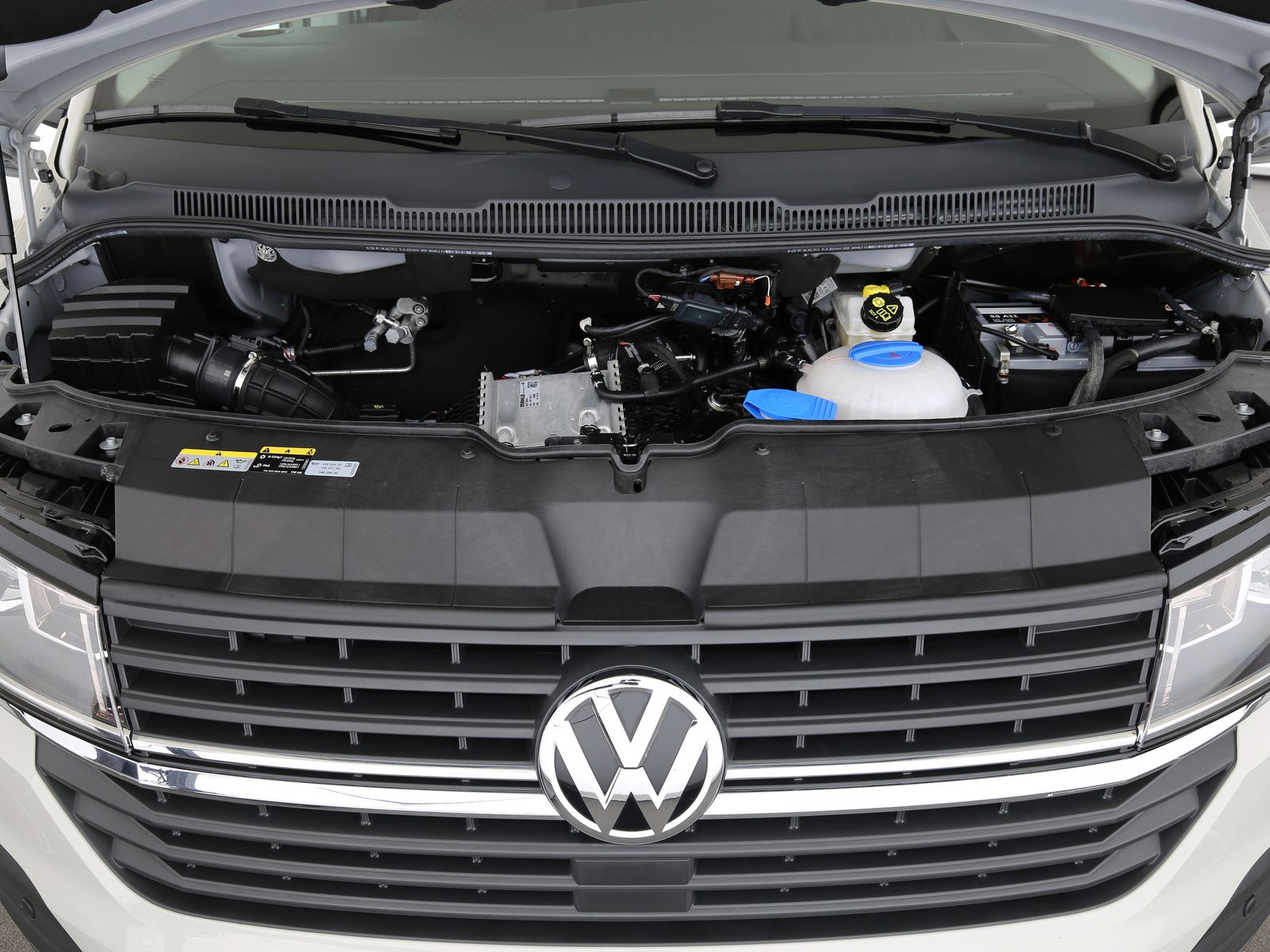 Volkswagen T6 California - Bild 30