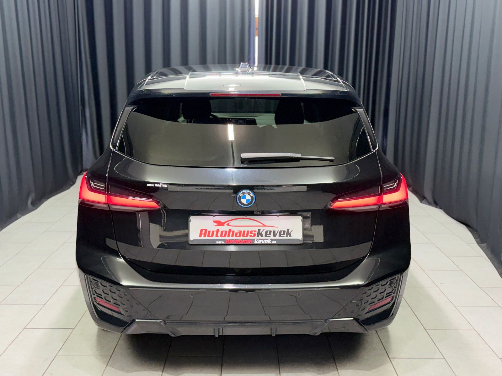 Fahrzeugabbildung BMW 225e Active Tourer xDrive MSport|HIFI|AHK|WIDES