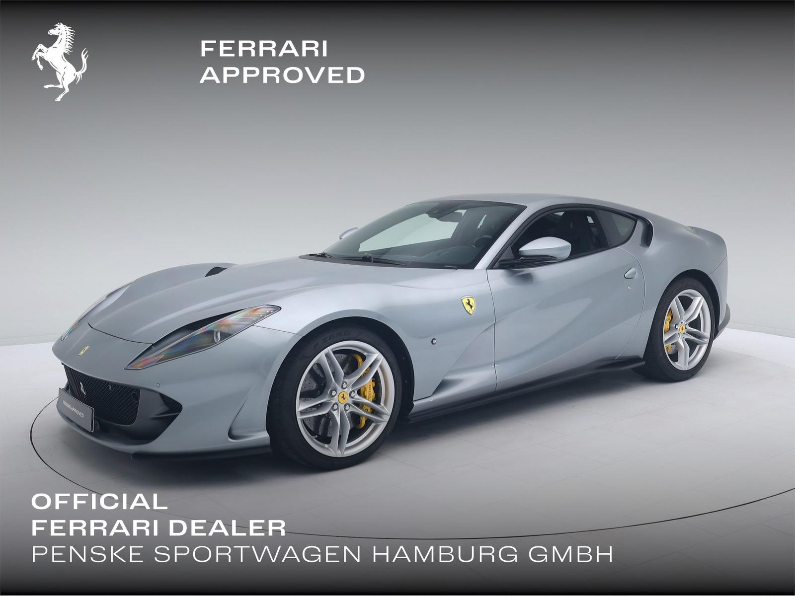 Ferrari 812 Superfast - FERRARI HAMBURG