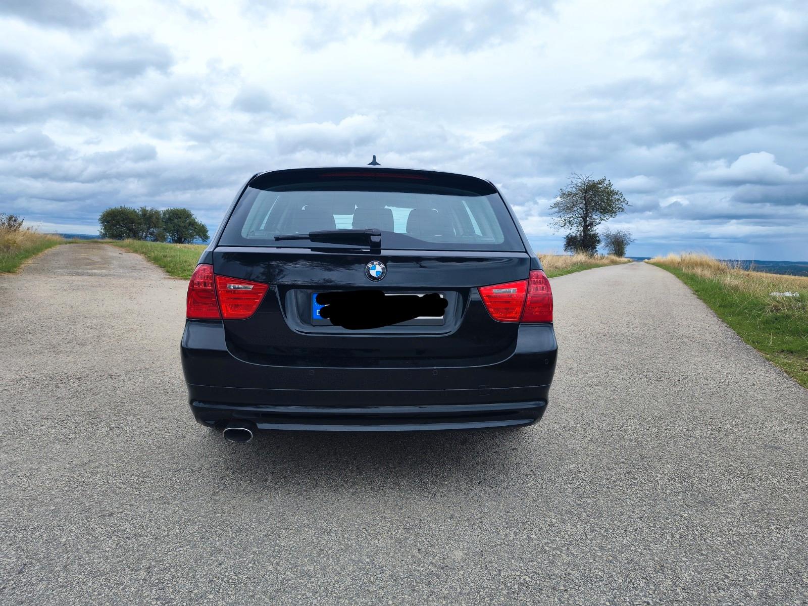 BMW 320 2012 — photo 6