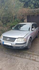 Volkswagen Passat Variant 1.9TDI, Wasserschaden, Motor TOP - gebrauchte VW Passat Variant aus dem Jahr 2003