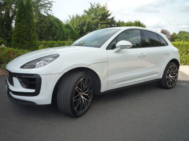 Image of Porsche Macan
