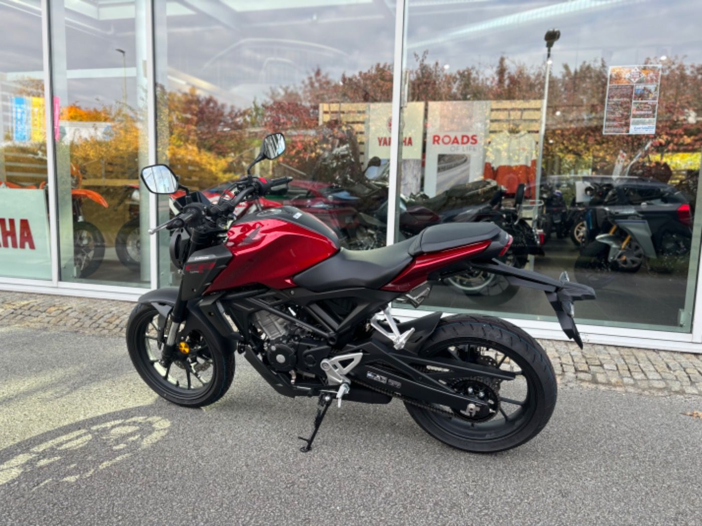 Fahrzeugabbildung Honda CB 125 R 2025