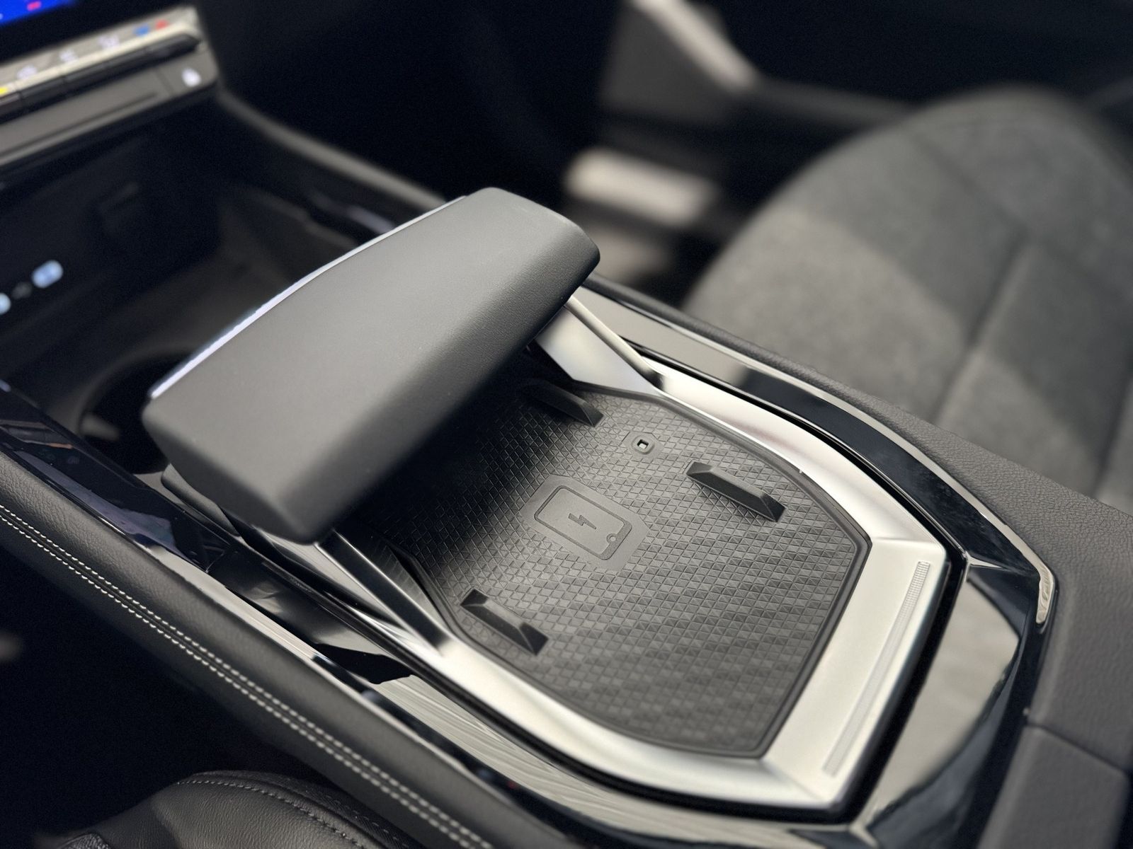 Renault Rafale - Bild 37