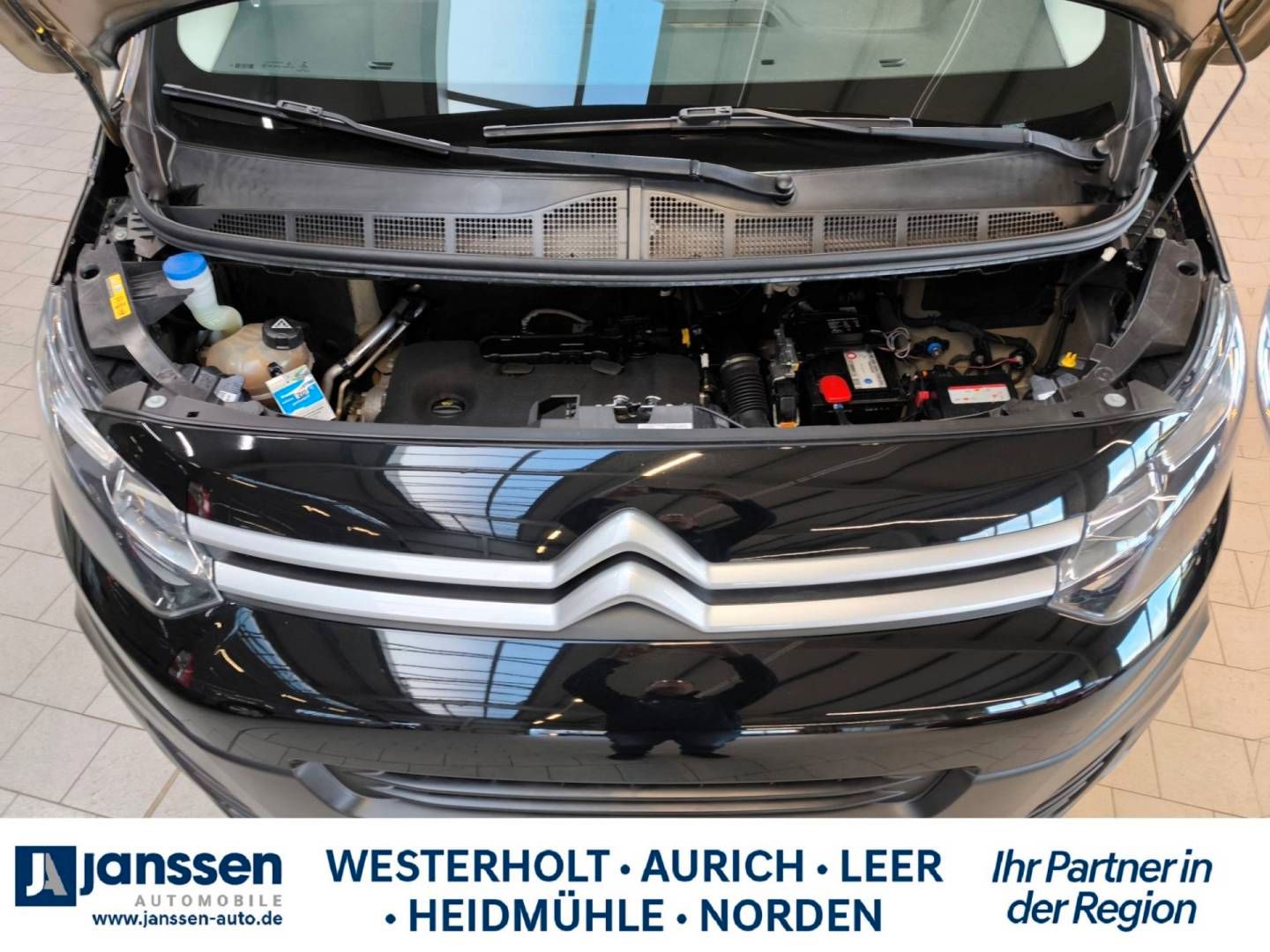 Fahrzeugabbildung Citroën Jumpy M BlueHDi 120 Club