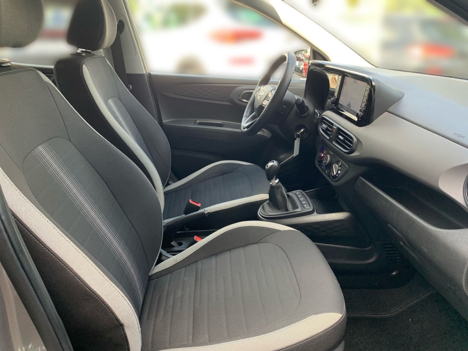 Fahrzeugabbildung Hyundai i10 1.0 Trend Navi Kamera 1 Hand