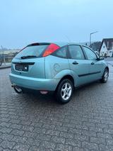 Ford Focus / Automatik /Klima/AHK/Wenig Km... - gebrauchte Ford Focus aus dem Jahr 2001