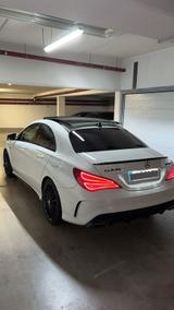 Mercedes-Benz Mercedes Benz CLA45 AMG Edition One 4Matic - Mercedes-Benz CLA 45 AMG aus 2014