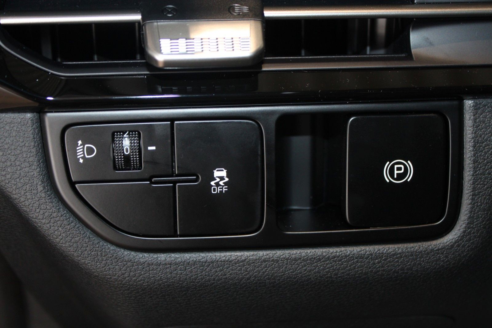 Fahrzeugabbildung Kia Sportage 1.6 T-GDI DCT Vision KOMFORT PAKET