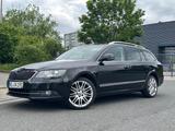 Skoda Superb 1.8 TSI Ambition Combi Ambition - Skoda Superb Ambition mit Benzin-Antrieb