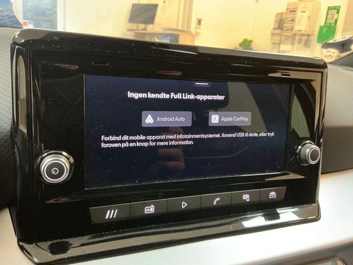 Fahrzeugabbildung SEAT Ibiza FR TSI DSG *Cam*LED*PDC*APP*Sitzhzg*ACC*