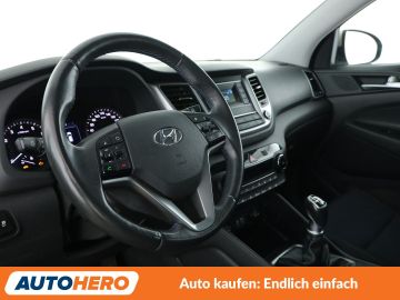 Hyundai TUCSON - 11