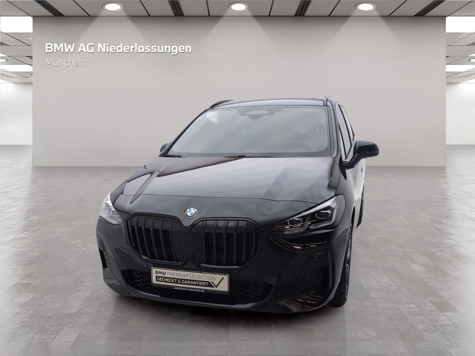 BMW 223 Active Tourer - Bild 4