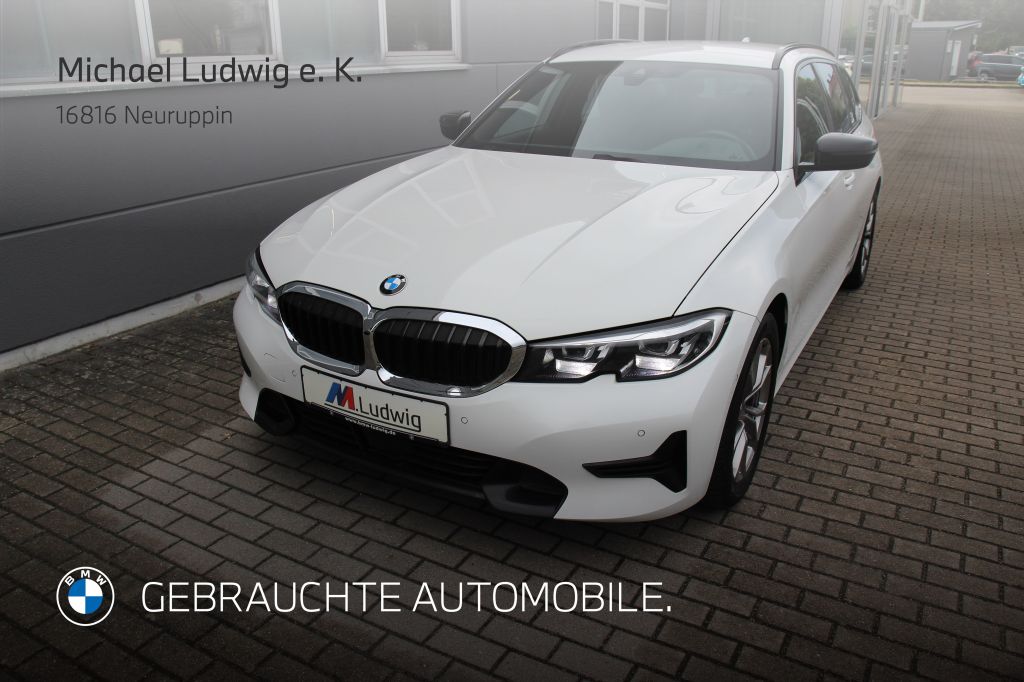 2022 BMW 320