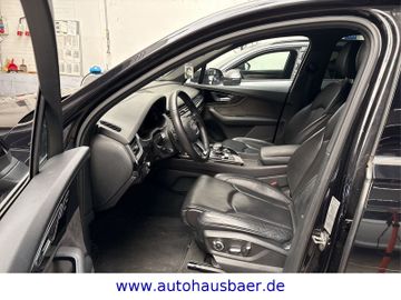 Audi Q7 - 7