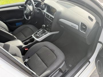 Audi A4 - 12