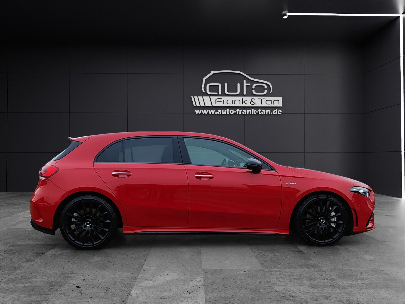 Fahrzeugabbildung Mercedes-Benz A 35 AMG 4Matic*Night*Pano*360°Cam*Burmester