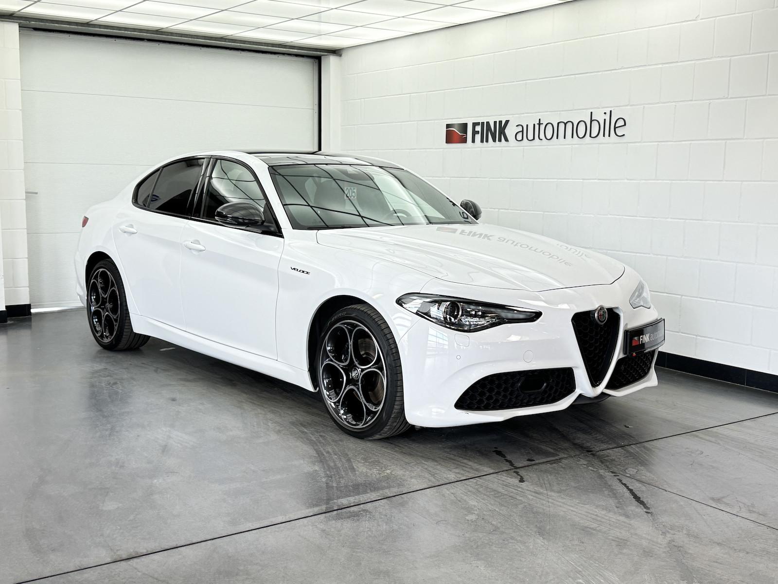 Alfa Romeo Giulia 2.0 Veloce Q4 Turbo Panoramadach Xenon
