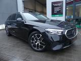 Mercedes-Benz E 200 T Avantgarde Advanced Plus STHZ/ACC/MBUX/A - Mercedes-Benz E 200 mit Hybrid-Antrieb: Automatik