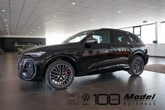 AUDI SQ5 TFSI | Pano | Carbon | Tech pro | HuD | B&O AUDI SQ5 TFSI | Pano | Carbon | Tech pro | HuD | B&O
