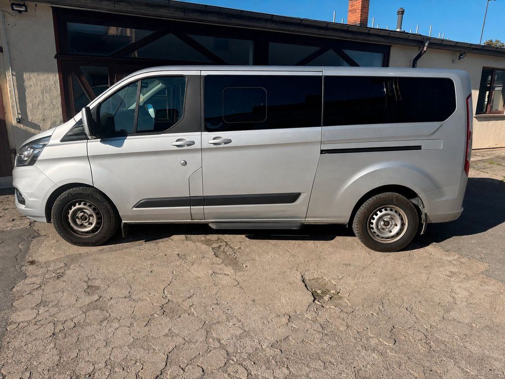 Image of Ford Tourneo Custom