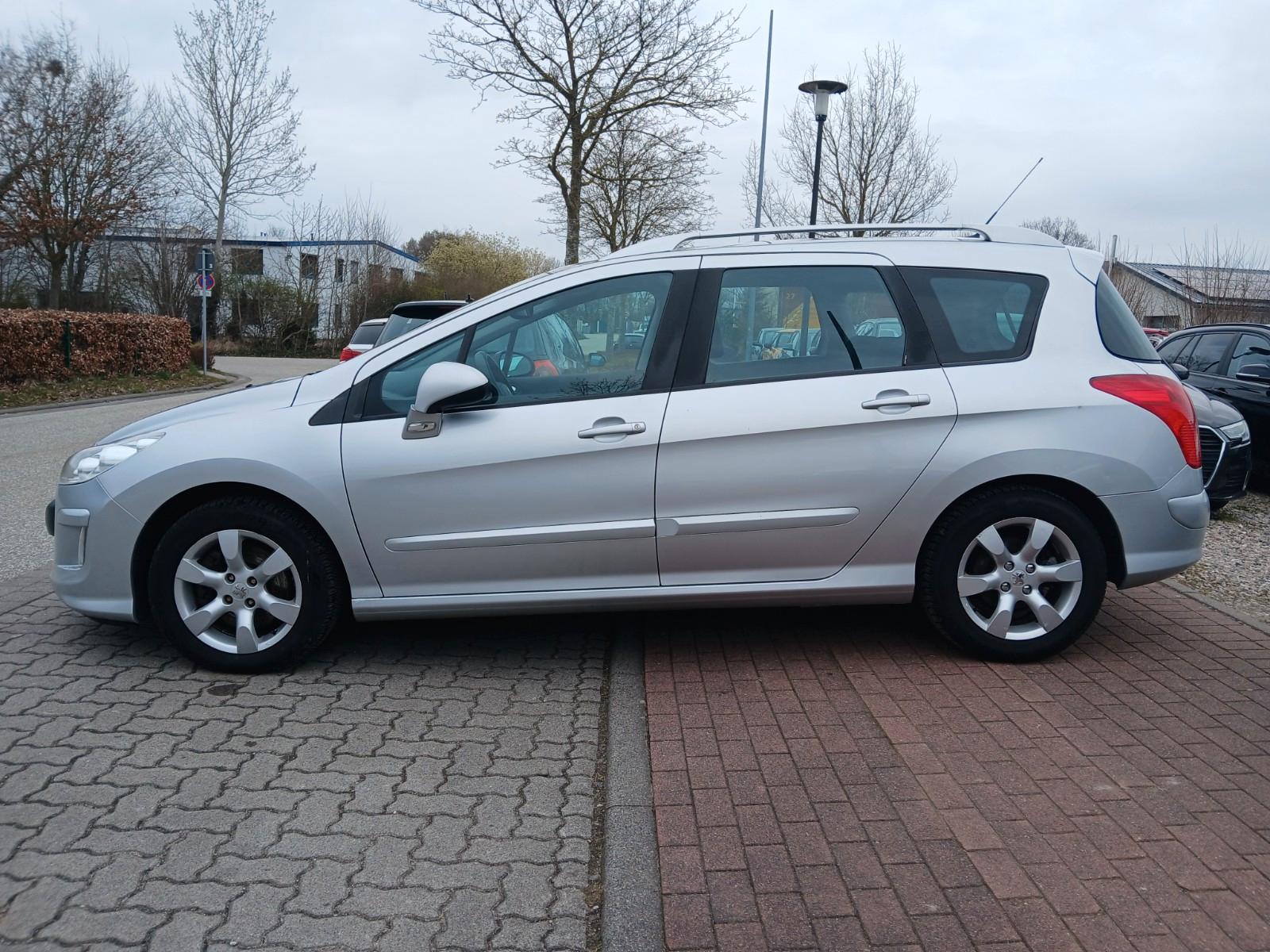 Peugeot 308 SW Platinum HDi FAP 135 Automatik "PANO-ALU"