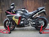 Yamaha YZF-R1 - Offers