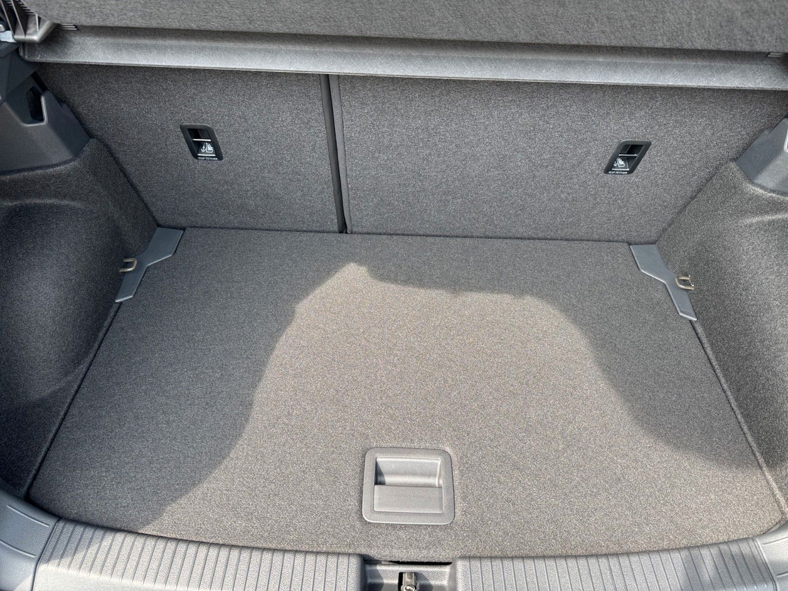 Fahrzeugabbildung Volkswagen T-Cross 1.0 TSI Life Edition