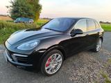 Porsche Cayenne Turbo  - Porsche Gebrauchtwagen in Braunschweig