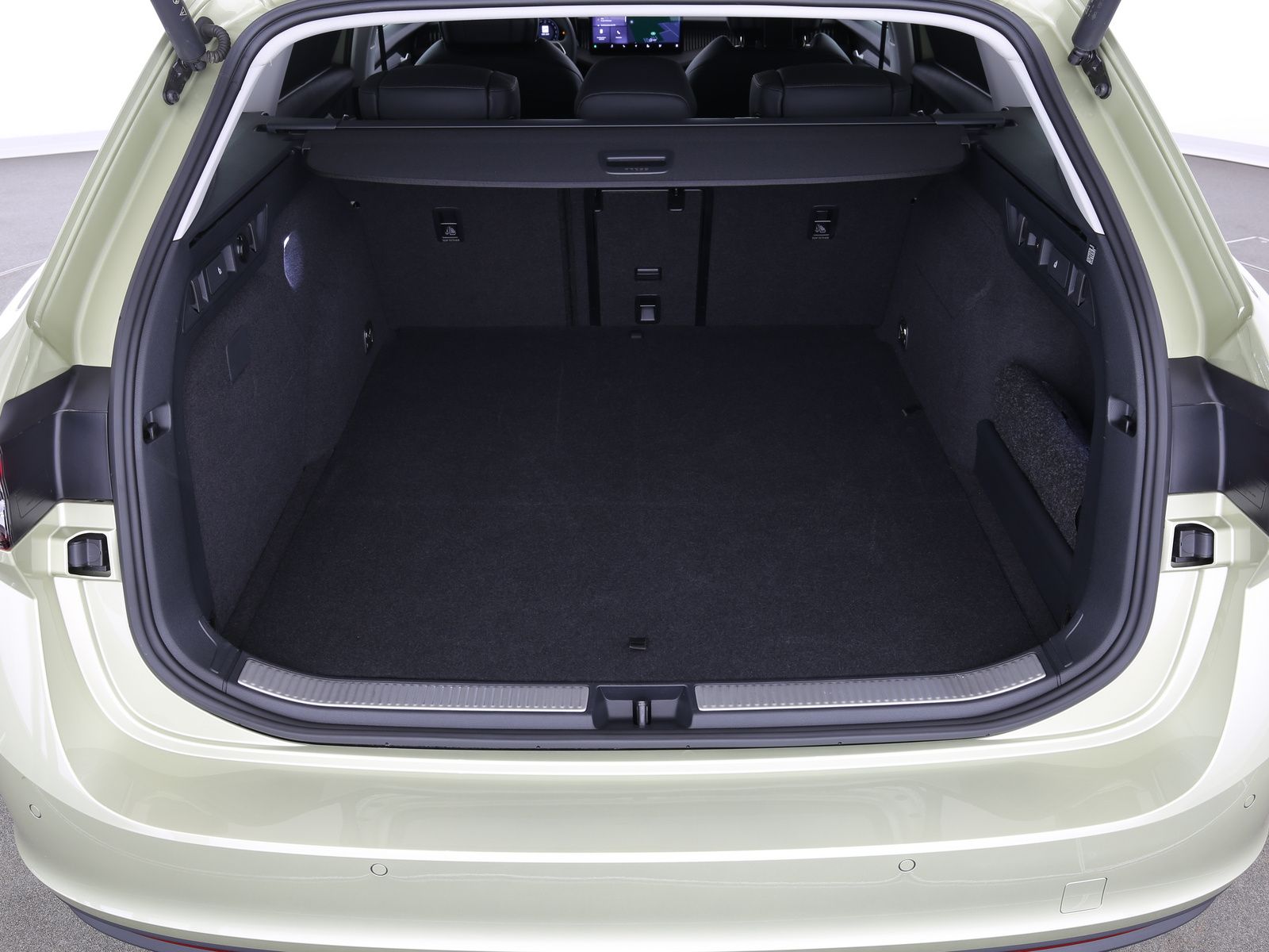 Skoda Superb - Bild 25