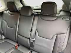 JEEP Compass S-Paket MHEV Leder Navi Kamera