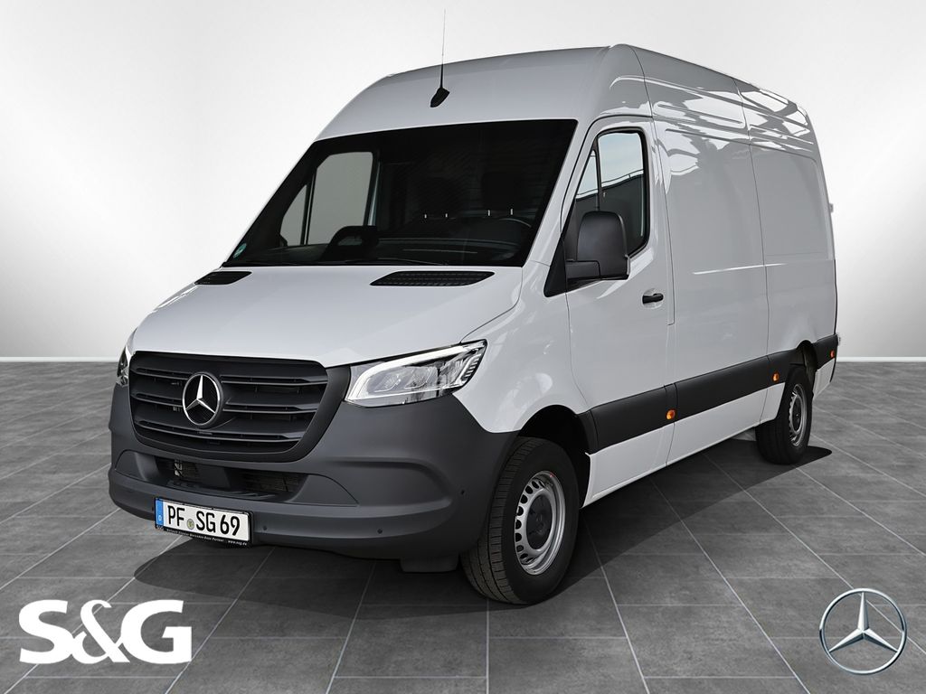 Image of Mercedes-Benz Sprinter